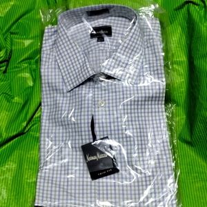 NWT Men's shirts
